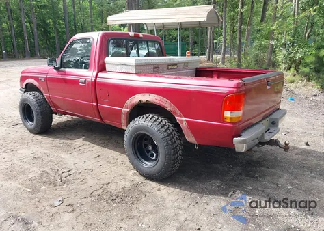 1994 Ford Ranger z USA, uszkodzony, nr VIN 1FTCR11U0RTA95519